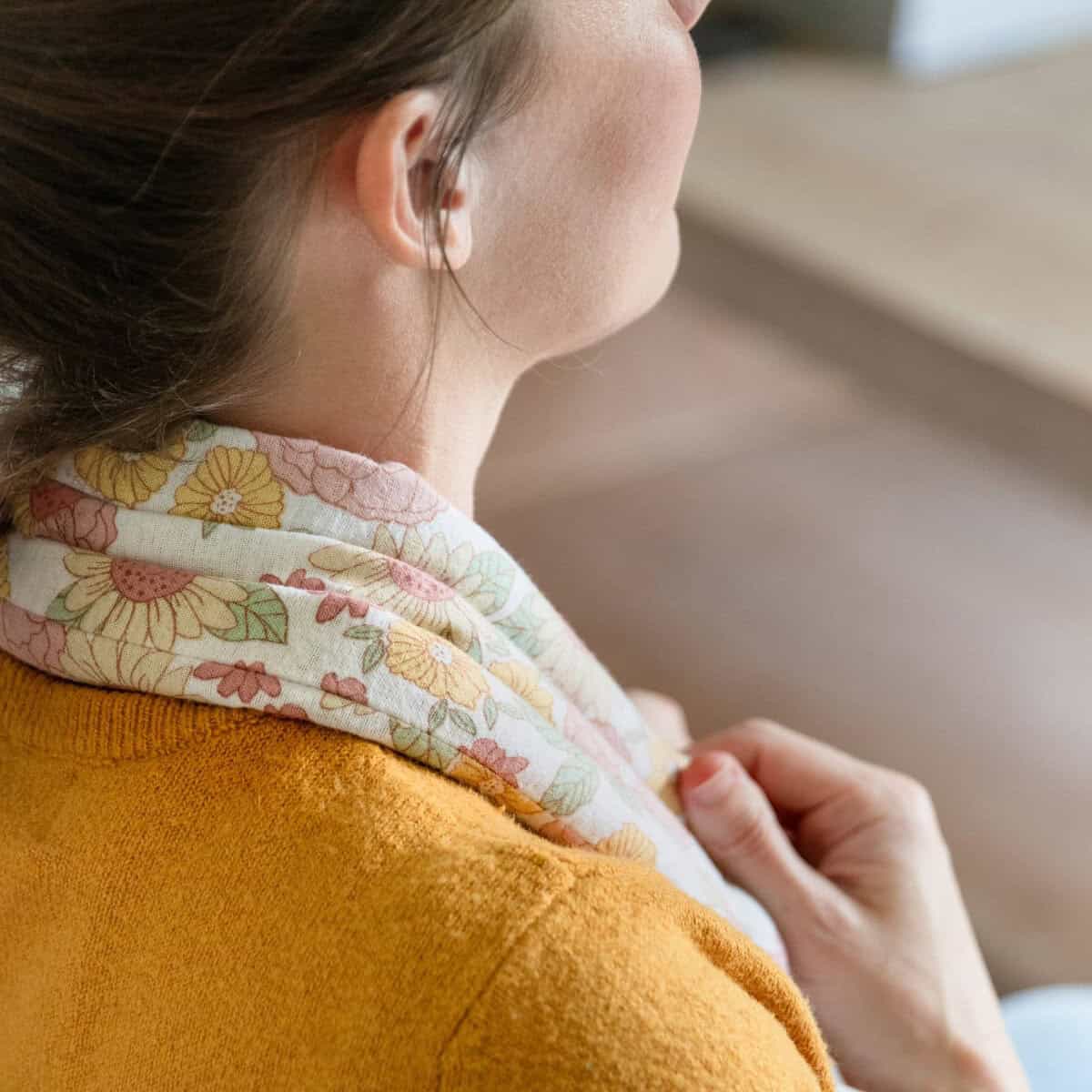 How To Make a Heated Herbal Neck Wrap