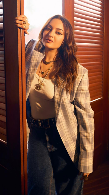 Inside Sonakshi Sinha’s Skincare Kit: Travel-Ready Essentials For Radiant Skin