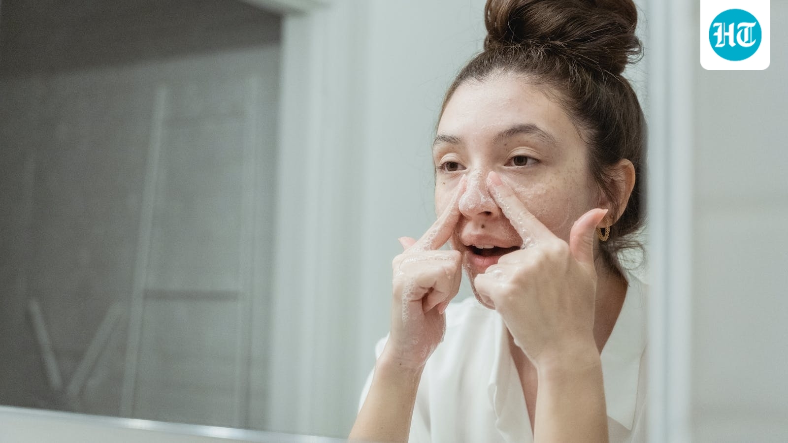 Winter skincare alert: 8 morning habits that may be drying out your skin and causing premature ageing