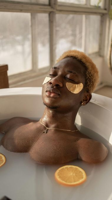 Beyond The Basics: Dr. Rashmi Shetty's 3-Step Routine For Men Who Dislike Skincare