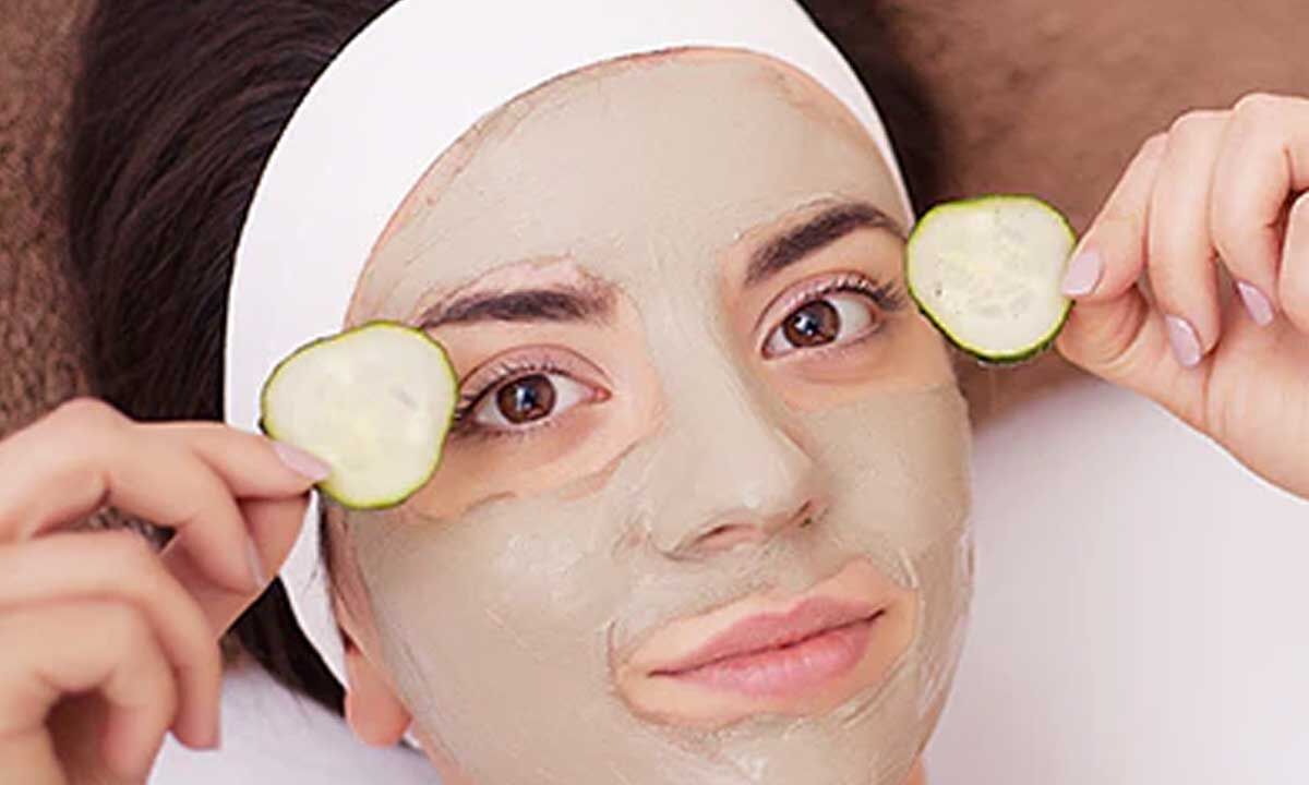 Easy DIY Face Masks For Naturally Glowing Skin