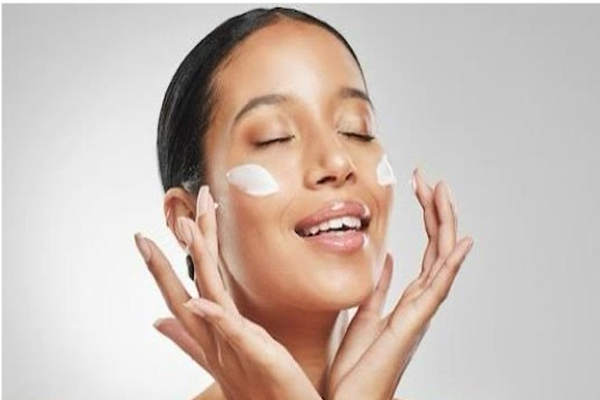 Smart Ways to Save Money on Beauty and Skincare Products - Health Tips in Hindi
